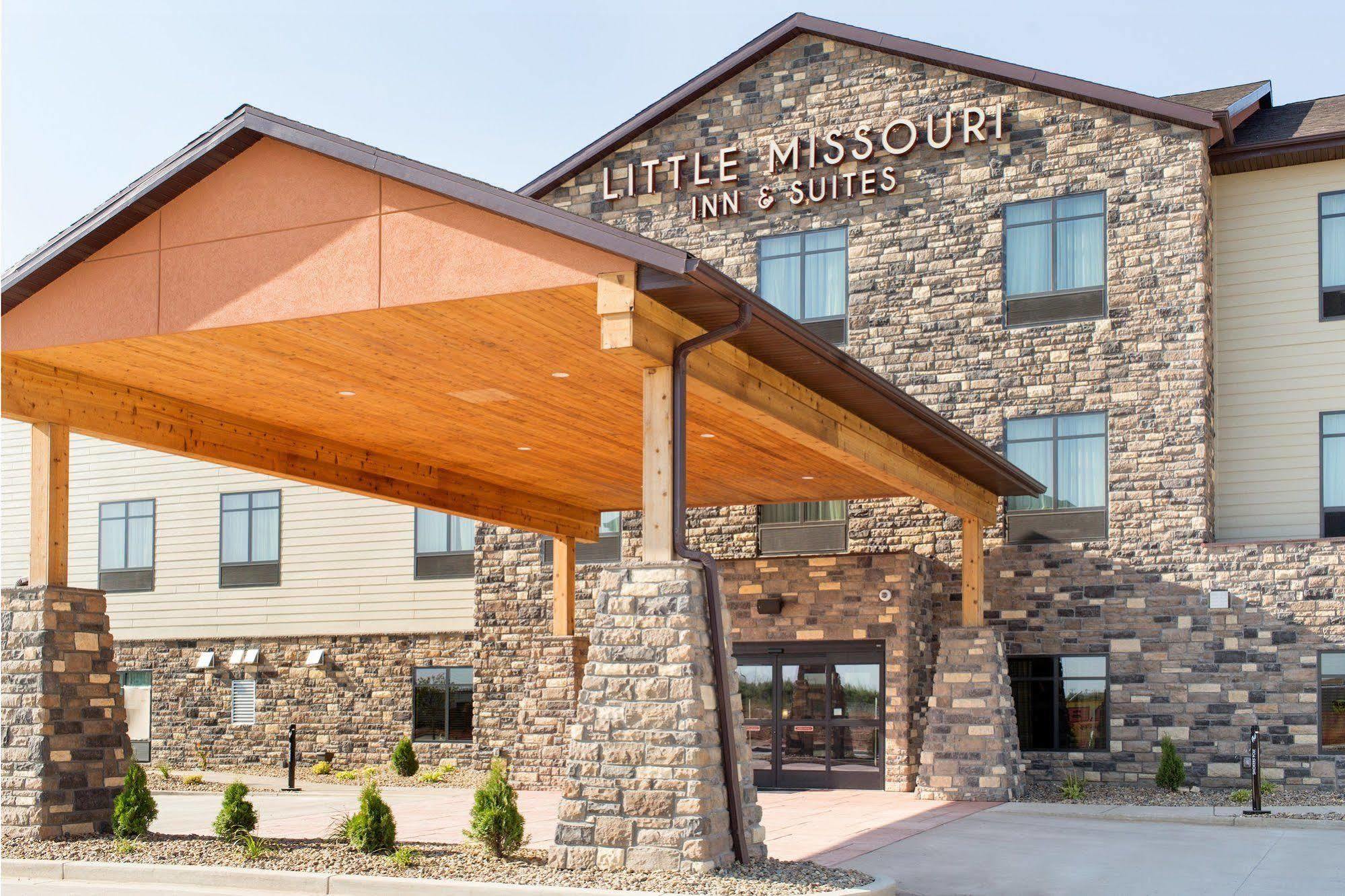 Little Missouri Inn & Suites New Town Buitenkant foto