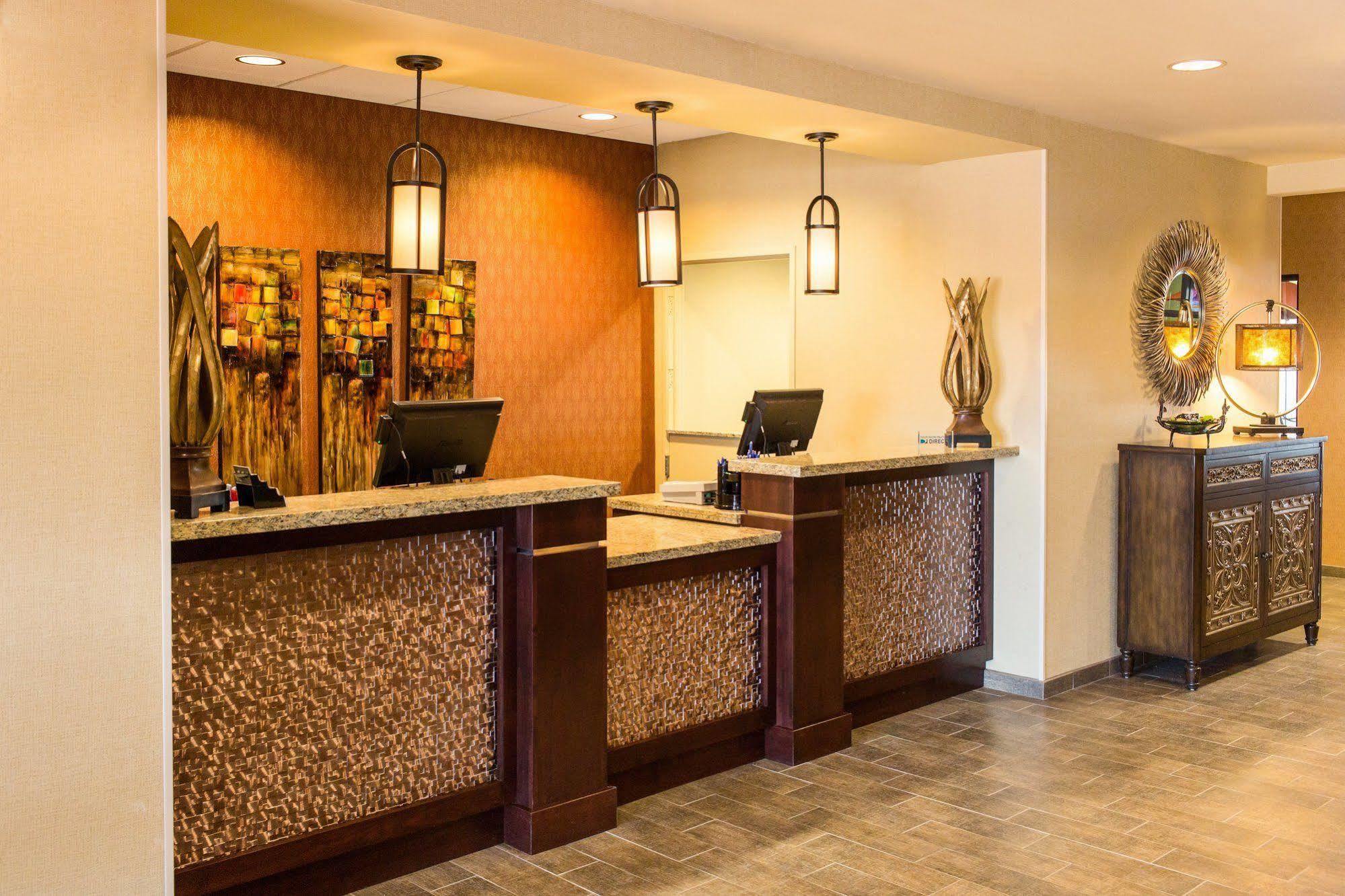 Little Missouri Inn & Suites New Town Buitenkant foto
