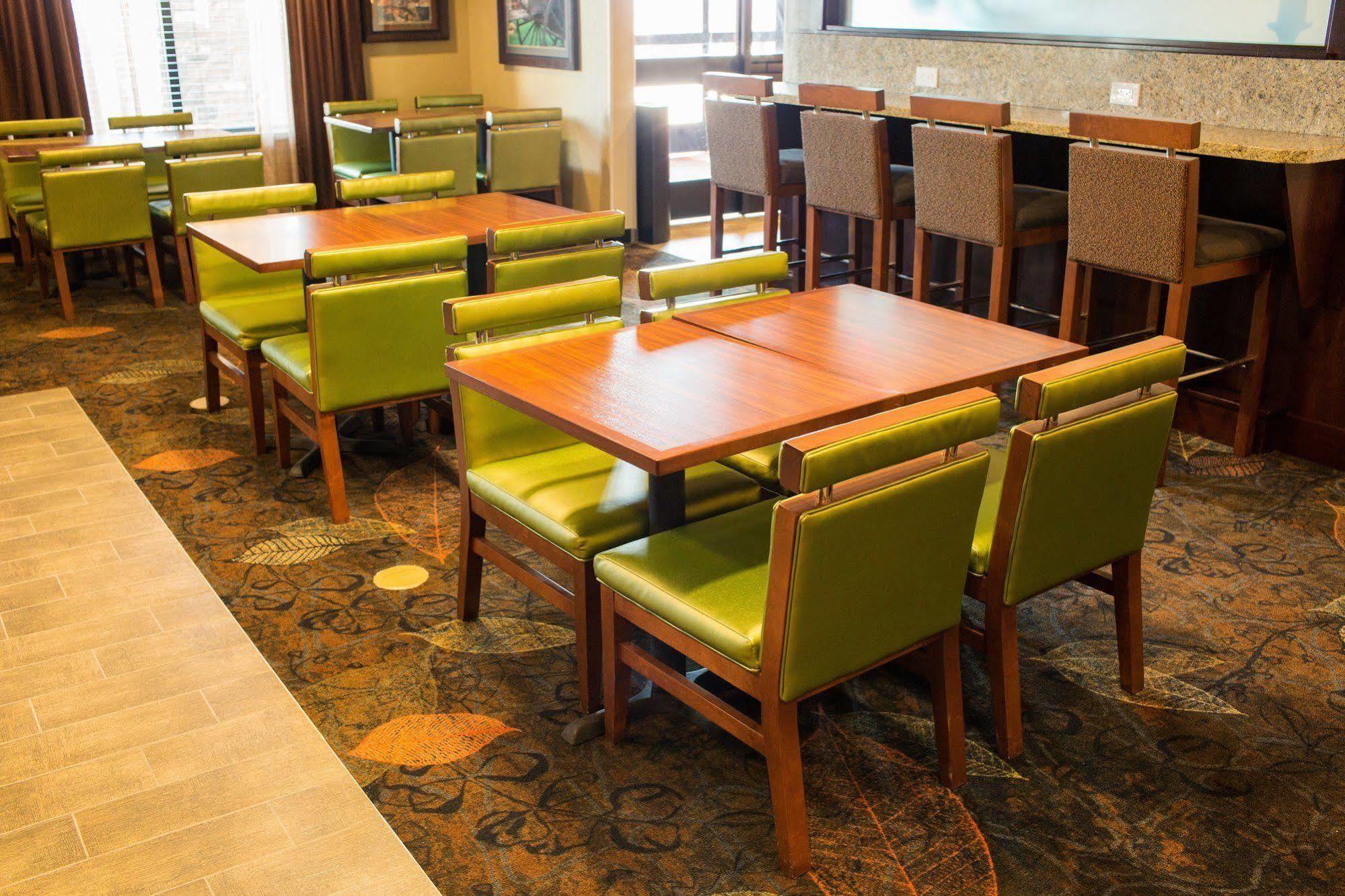 Little Missouri Inn & Suites New Town Buitenkant foto